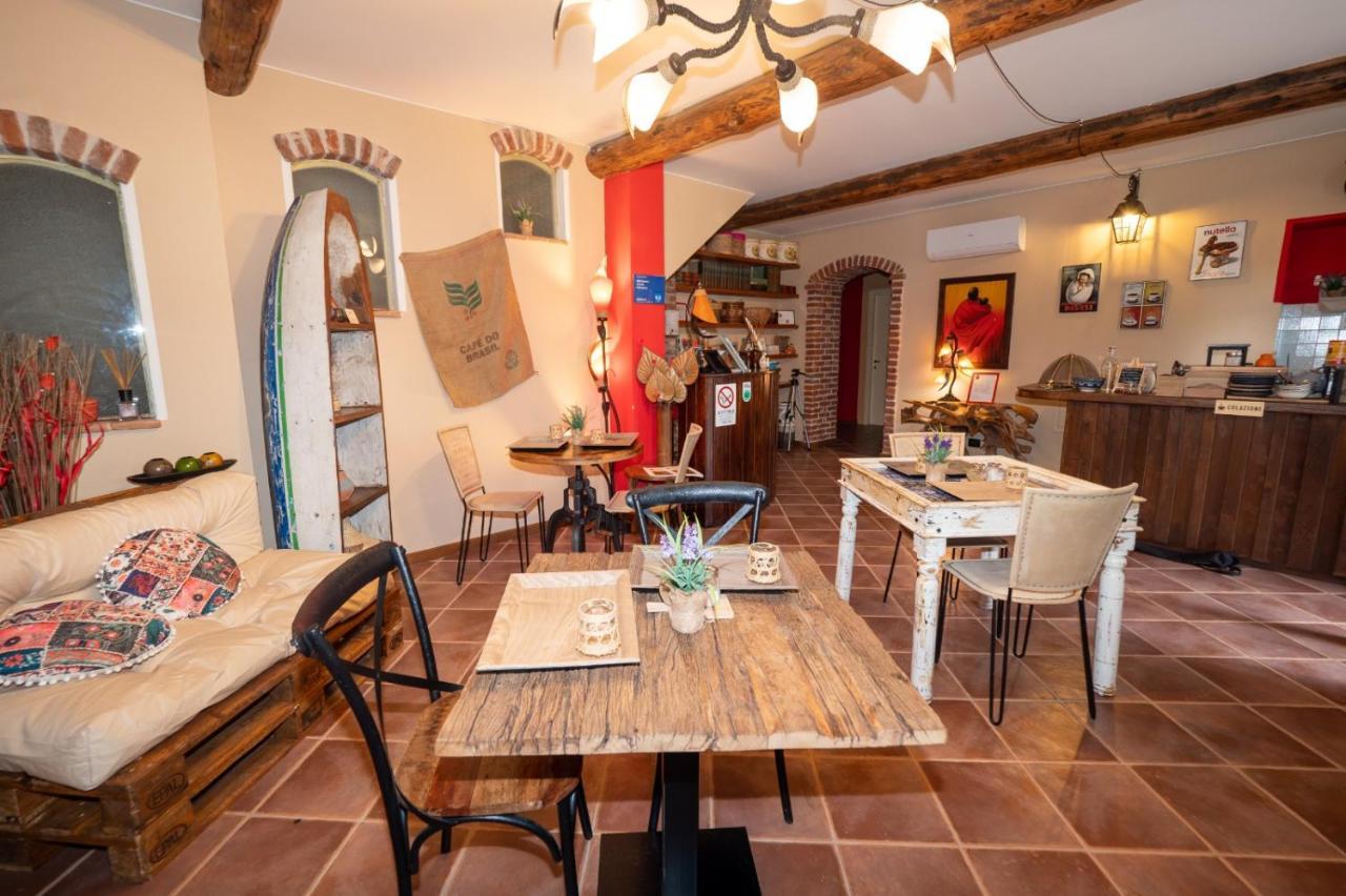 B&B Naturin - Cascina Colombaro Lauriano Экстерьер фото