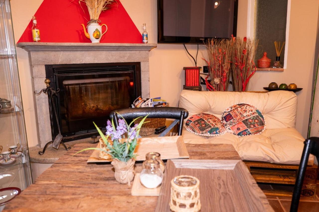 B&B Naturin - Cascina Colombaro Lauriano Экстерьер фото